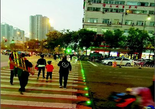 “全功能路口”亮相太原！這些路口，顯示屏上會出現(xiàn)闖紅燈者照片！